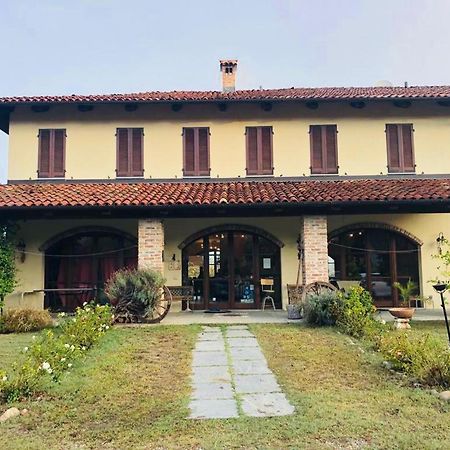 La Madonnina Agriturismo Dore 阿尔巴 外观 照片